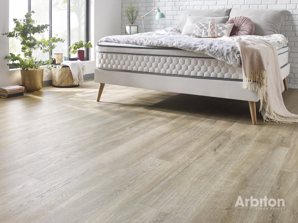 Coraz chętniej wybieramy duże formaty paneli winylowych