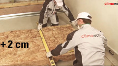 Cięcie wełny mineralnej - przygotowanie do izolacji poddasza