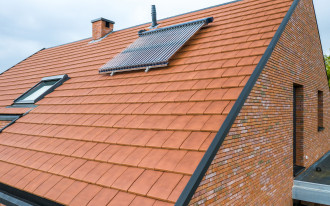 Jakie są trendy w pokryciach dachowych?