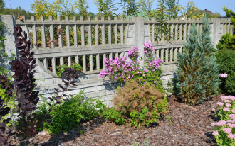 Ogrodzenie z prefabrykowanych paneli betonowych