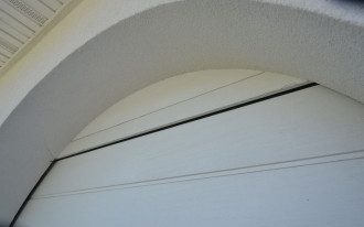 Brama garażowa z hipermarketu i kłopoty z montażem