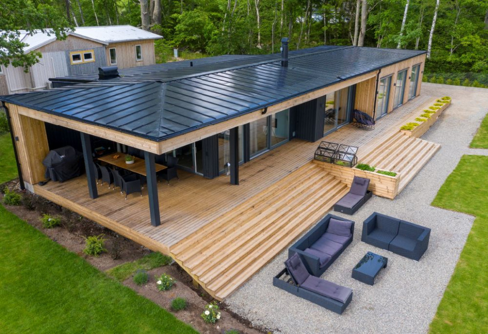 Lindab SolarRoofTM panele fotowoltaiczne zintegrowane zdachem