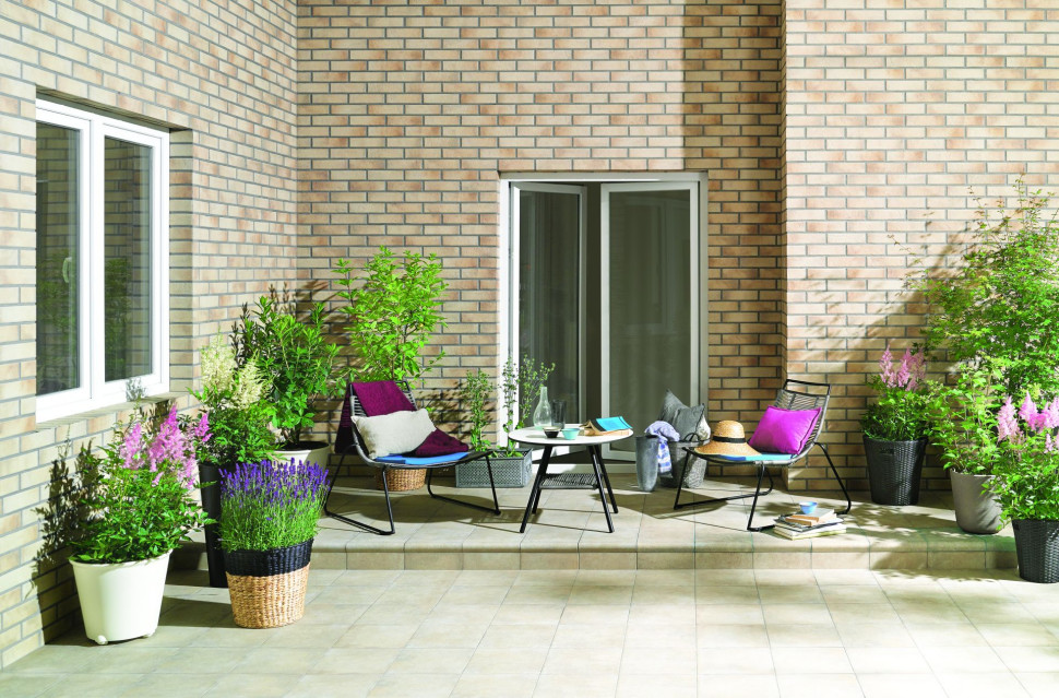 Taras wykończony płytkami fot. Cerrad