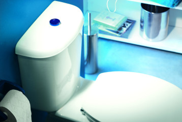 Bezdotykowy mechanizm spłukujący "WC TRONIC 2"