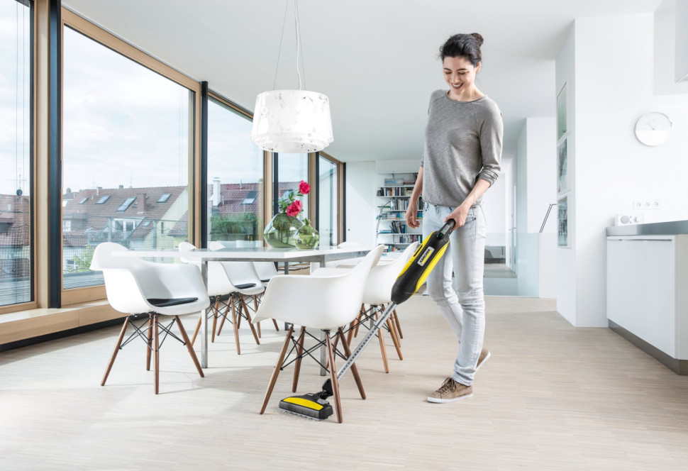 Przed odkurzaniem usuń zbędne przedmioty