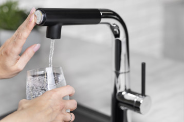 Bateria kuchenna Mungo z funkcją filtrowania wody