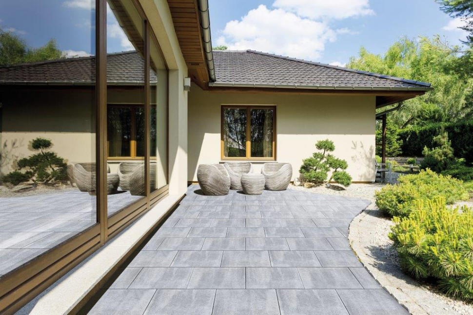 Taras wykonany z płyty Polbruk Lamell