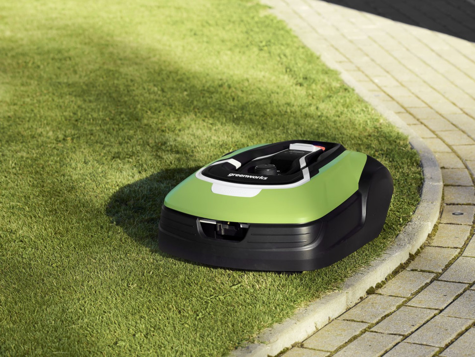 Na jednym ładowaniu roboty OptiMow mogą pracować w czasie aż do 70 min