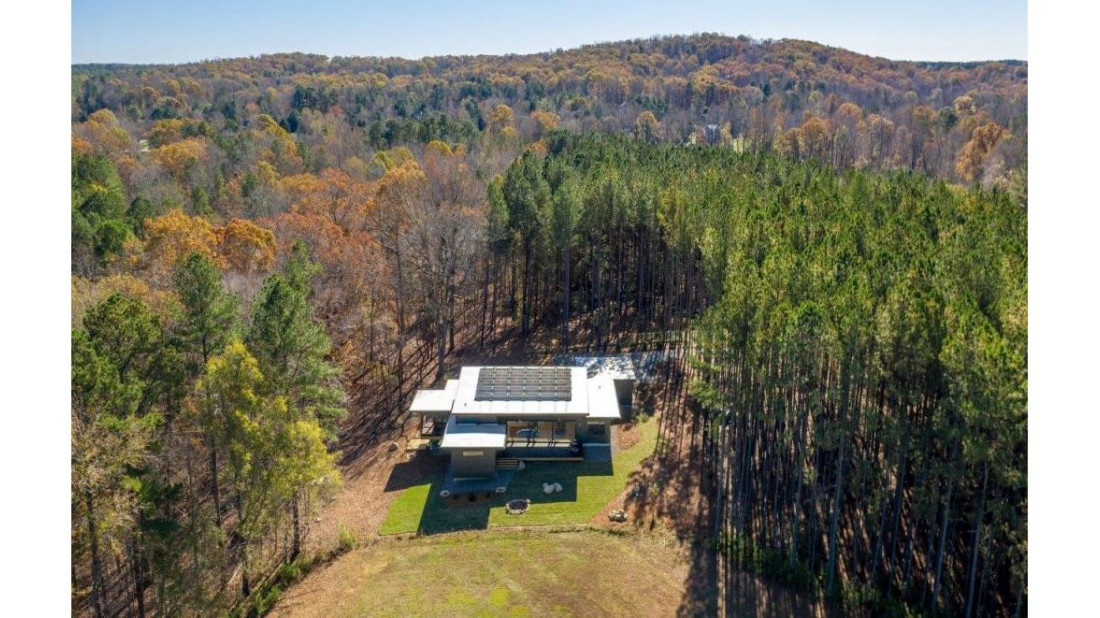 Relacja architektury z naturą - amerykański projekt rezydencji Baboolal z polskim akcentem