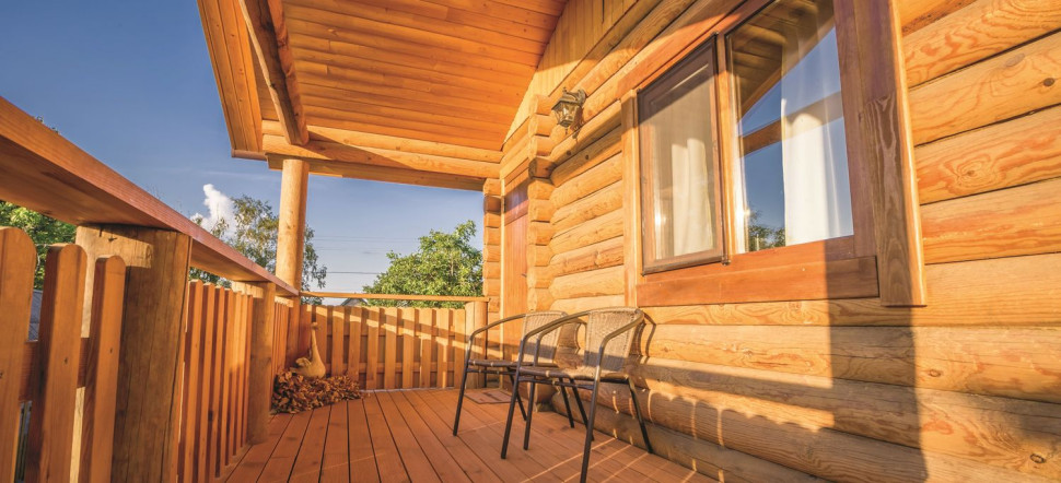 Dom pokryty lazurą Polskie Klimaty