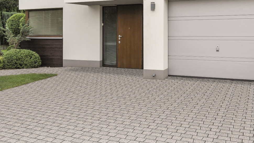 Podjazd z kostki Semmelrock Torri