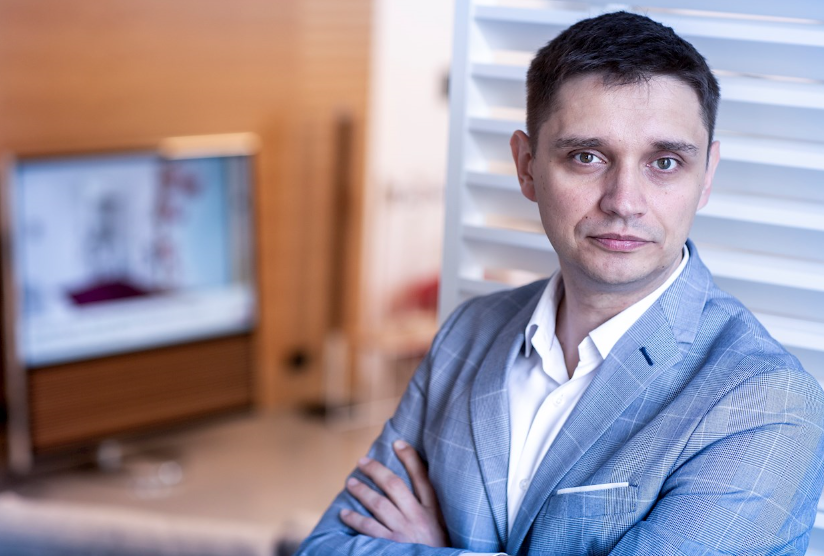 Jarosław Grabowski kierownik produktu ds. automatyki budynku w AAB