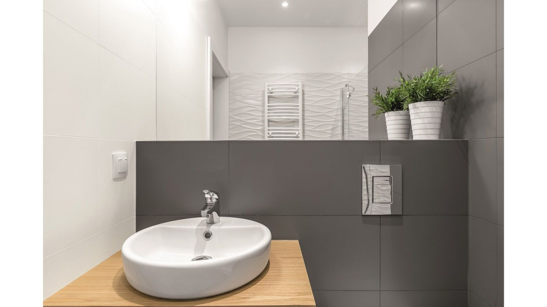 Industrialny szyk szarych wnętrz na bazie palety Deco Grey