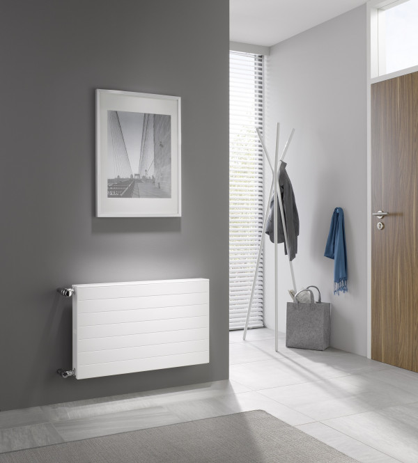 Grzejnik ścienny płytowy ze stali