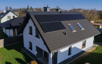 Czy warto montować na polskich modułach fotowoltaicznych?