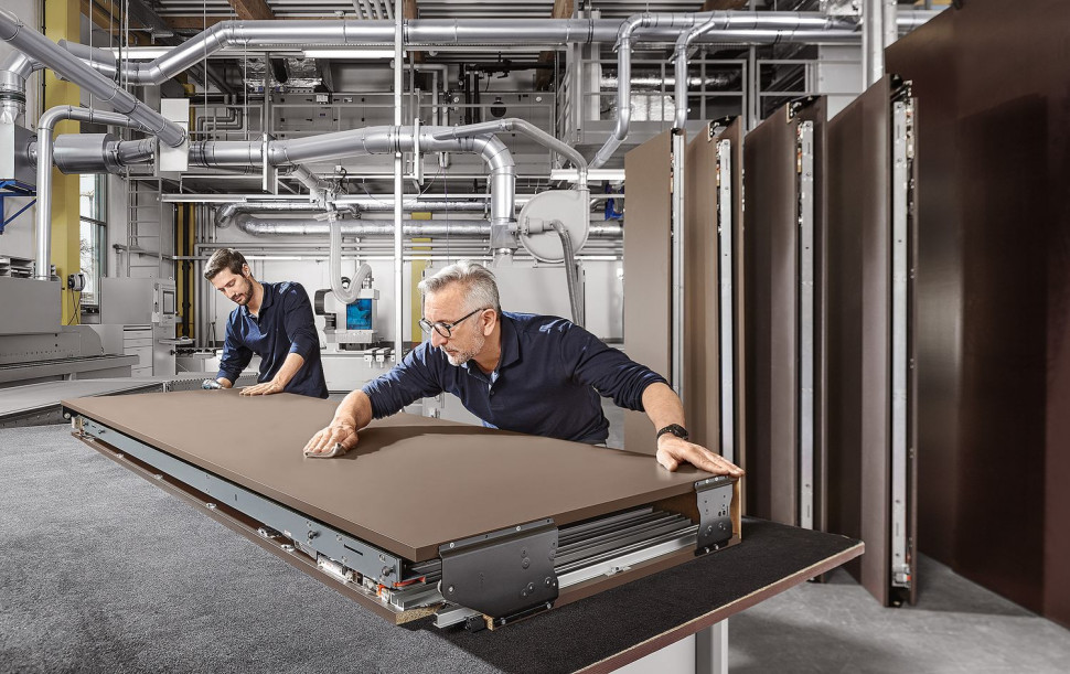 Do miejsca przeznaczenia można dostarczyć już wstępnie zmontowany system kieszeniowy