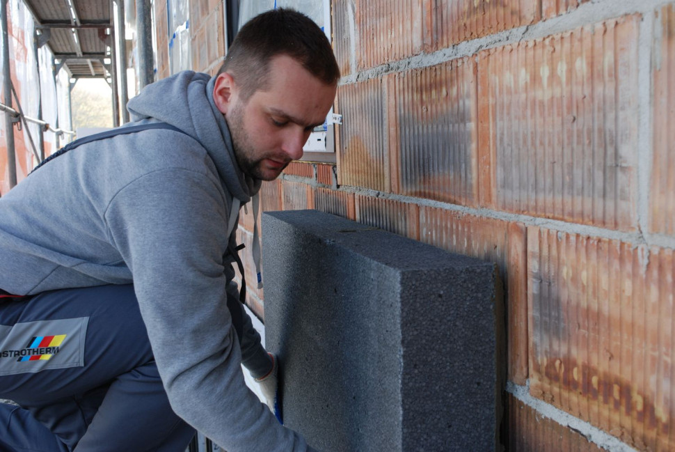 Docieplenie ściany zewnętrznej w systemie ETICS