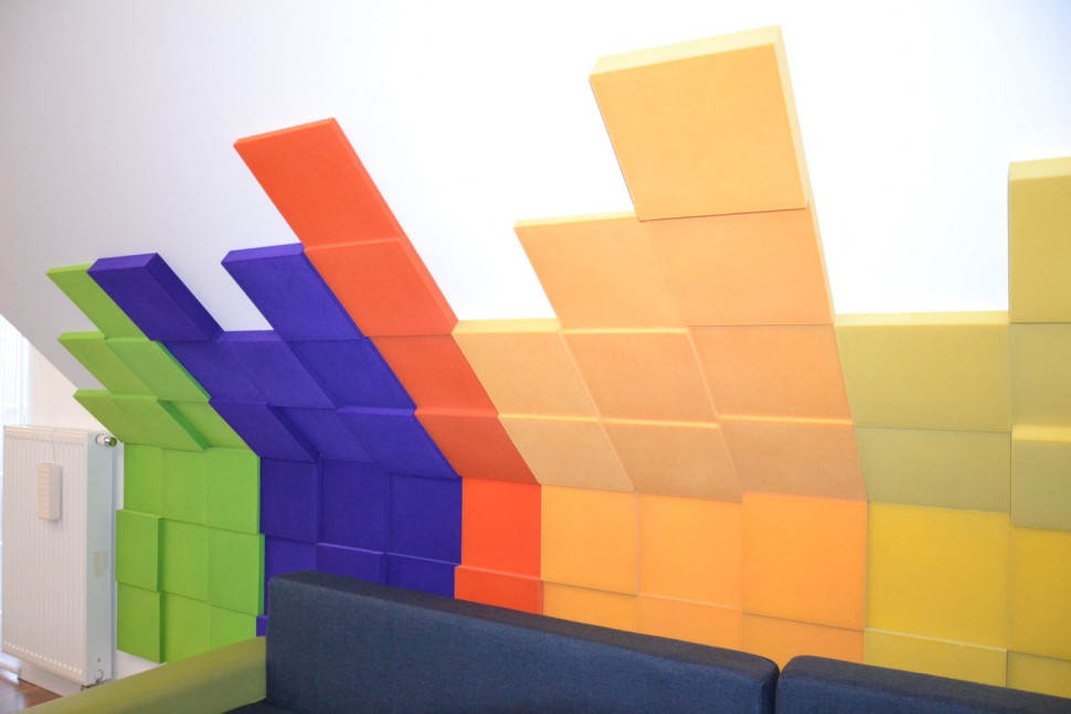 Miękka okładzina z elastycznej i gęstej pianki poliuretanowej