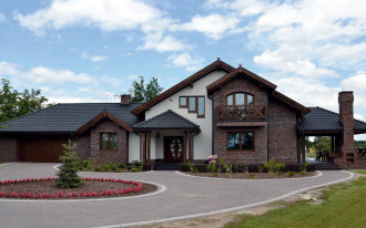 Dom 340 m2 za 700 000 zł