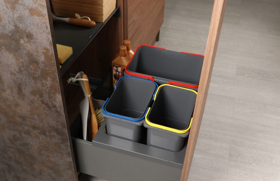 SORTE - umożliwia wstawienie do szuflady kilku wiader o różnej wielkości