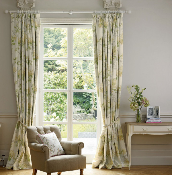 Gotowe zasłony z bawełny Honeysuckle Trall Camomile