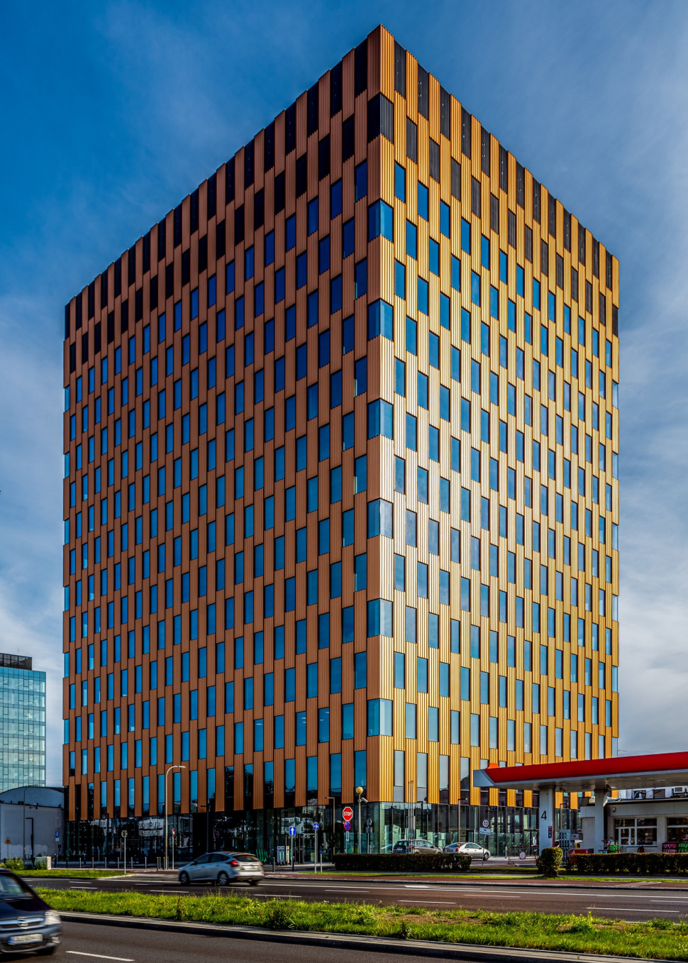 Biurowiec WAVE Gdańsk - Yawal