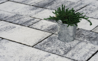 Uniwersalna i łatwa w aranżacji kostka brukowa LIDO