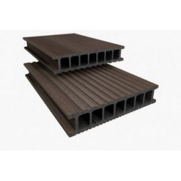 Twinson 9555 Essential Terrace kolor 504 Korzenny Brąz; Deska Kompozytowa. Wymiary: 28x140x6000 mm