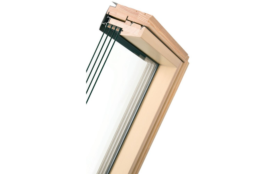 Przekrój okna energooszczędnego - pakiet 4-szybowy i współczynnik Uw na poziomie 0,6 W/(m2·K)