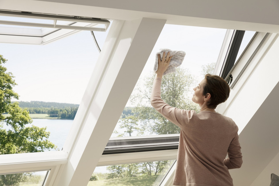 Okno dachowe uchylno-obrotowe