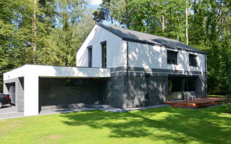 Energooszczędny dom z ciężkich prefabrykatów drewnianych TFH