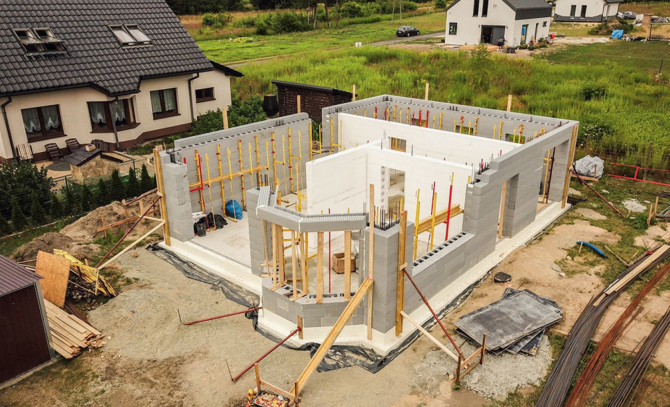 Budowa domu z elementów ściennych ze styropianu
