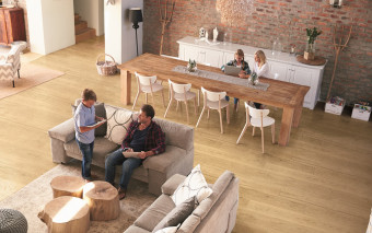 Jak urządzić salon? Wymiary, oświetlenie, style i koszty