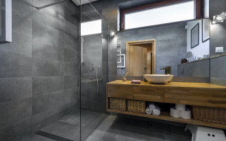 Kiedy lepiej wybrać kabinę prysznicową?