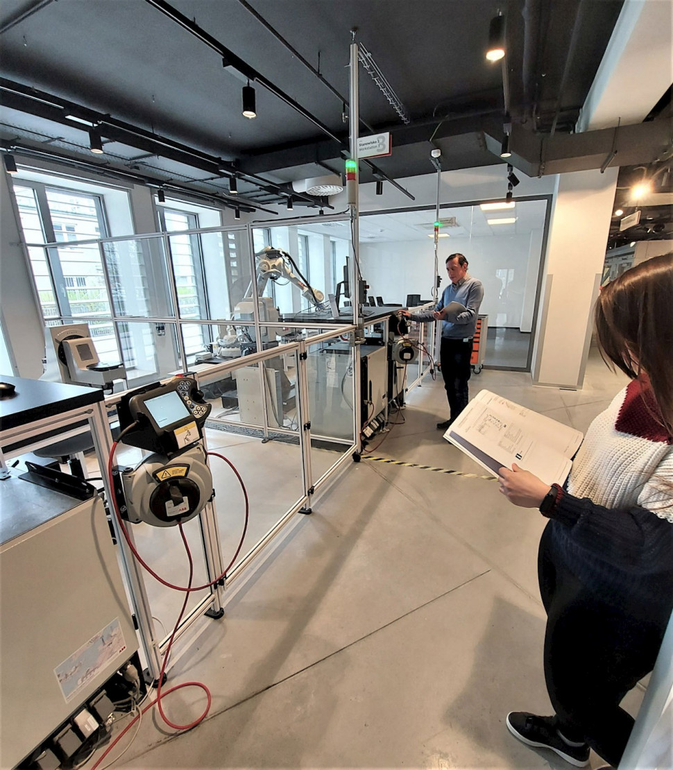 Szkolenie z obsługi robotów przemysłowych ABB