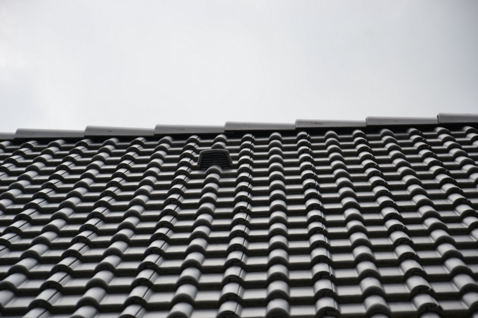 Specjalne dachówki