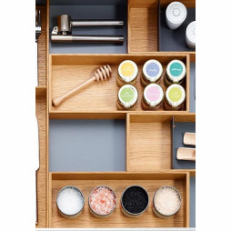 Tacka prostokątna 300x117.5x49 mm