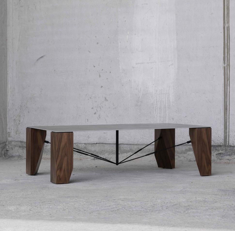 Stolik kawowy Paper projektu Fadi’ego Sareddine