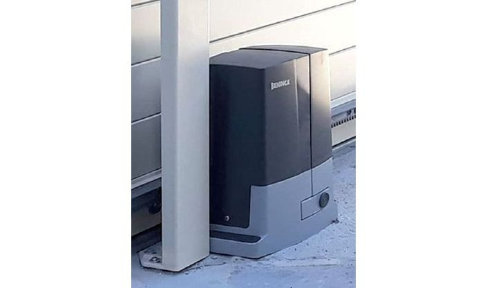 Napęd do bramy przesuwnej KBULL424SW.PM (ZESTAW)