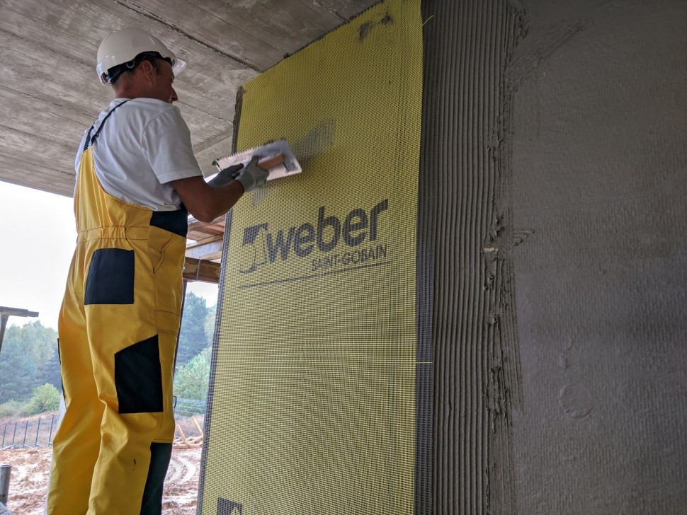 Ocieplanie elewacji systemem ETICS od Weber i Isover