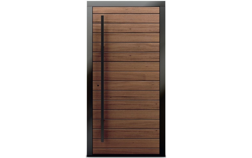 Drewniane drzwi zewnętrzne z pochwytem