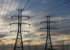 Cena 1 kWh w 2026 roku - ile naprawdę płacimy za prąd