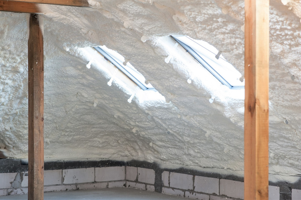 Poddasze ocieplone pianą PUR Crossin Attic Soft