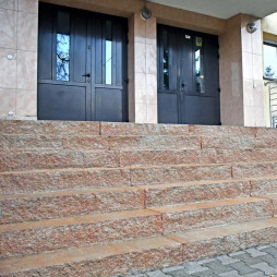 Stopnie schodowe Cios Skalny