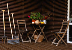 Jak przygotować drewniany taras na sezon zimowy?