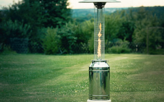 Promiennik gazowy ETNA - niepowtarzalne ciepło i światło w ogrodzie