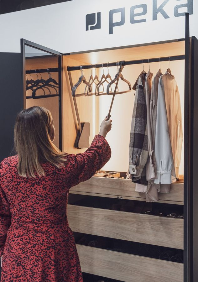 Pantograf do szaf CONERO