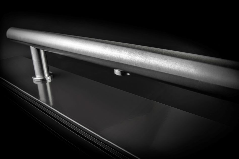 Osoba nieświadoma obecności przycisku nie otworzy drzwi