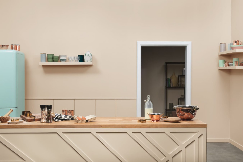 Ściany  kuchni w kolorze Cappuccino z palety Beckers Designer Kitchen & Bathroom