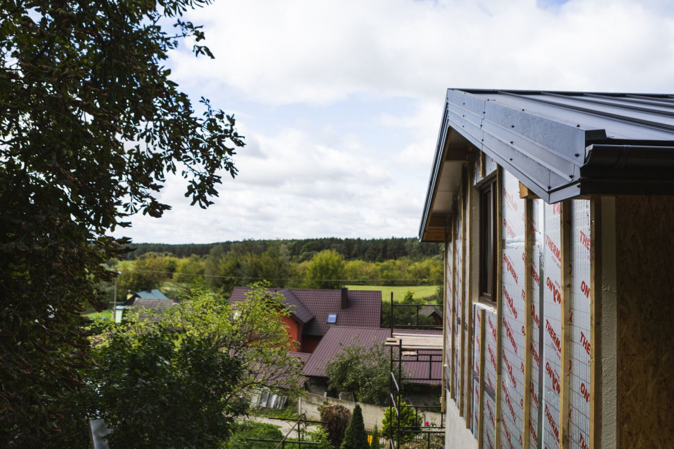 Płyty izolacyjne Thermano na ścianie od strony zewnętrznej